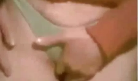 لین پل لعنتی با یک فیلم های سینمایی سکسی 2018 دختر جوان پنهان از شوهرش.