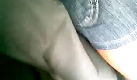 نوجوان سبزه داغ بمکد دیک برای دانلود فیلم های سینمایی پورن لذت بردن