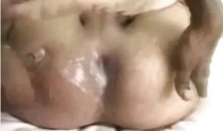 پوست قهوه صحنه های سکسی فیلمهای سینمایی ای صحنه با کایرا نویر و